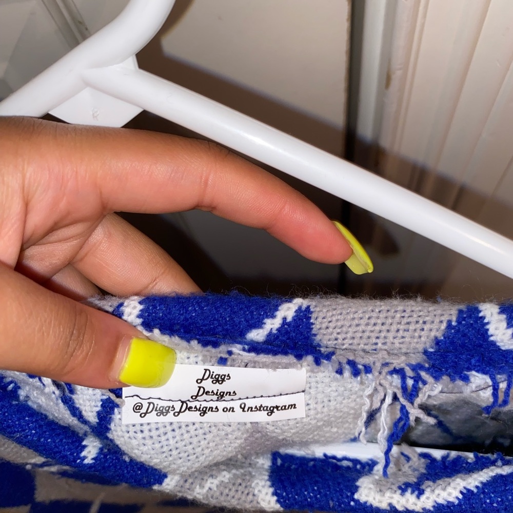 Drug Rug - Picture 3 of 4